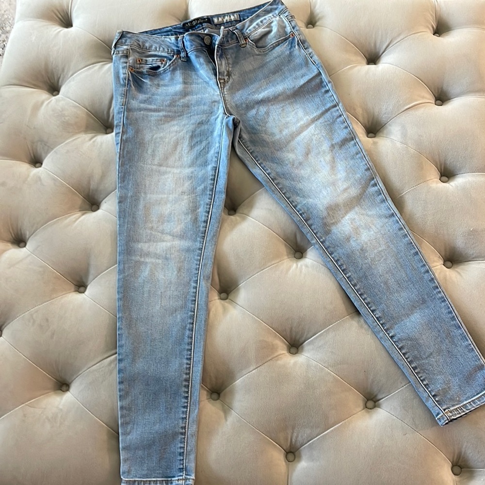 jeans